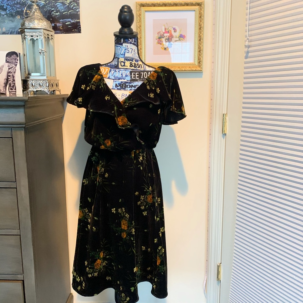Floral Velvet Dress - image 2